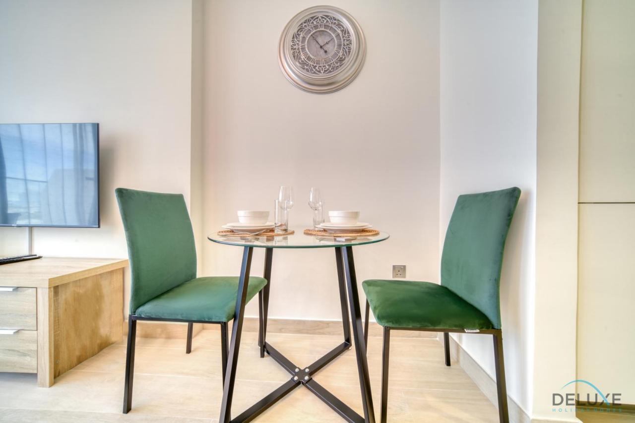 Apartment Pristine Studio At Azizi Riviera 7 Mbr By Deluxe Homes Dubai