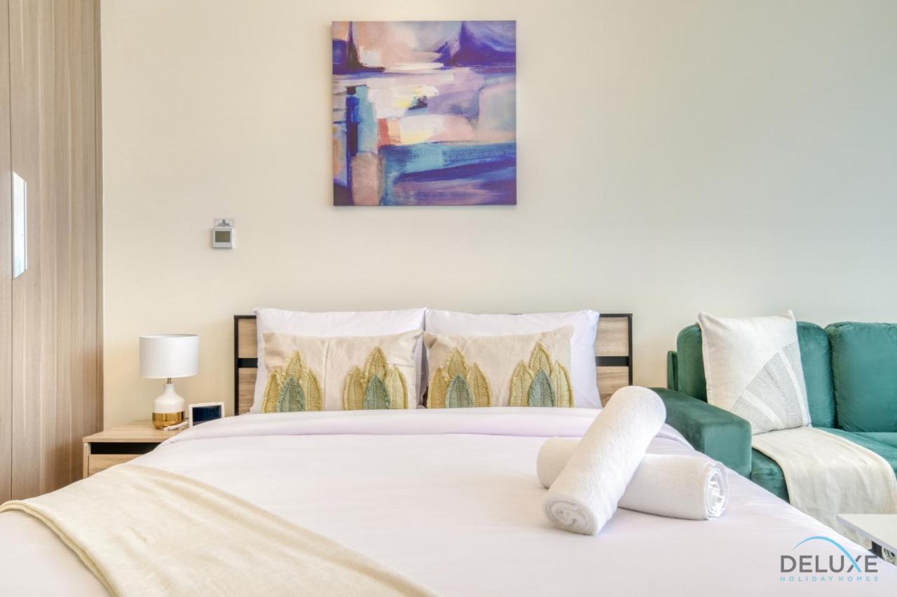 Apartment Pristine Studio At Azizi Riviera 7 Mbr By Deluxe Homes Dubai